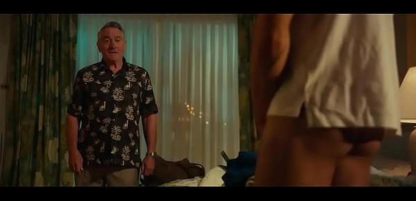  Zac Efron Nude  in Dirty Grandpa